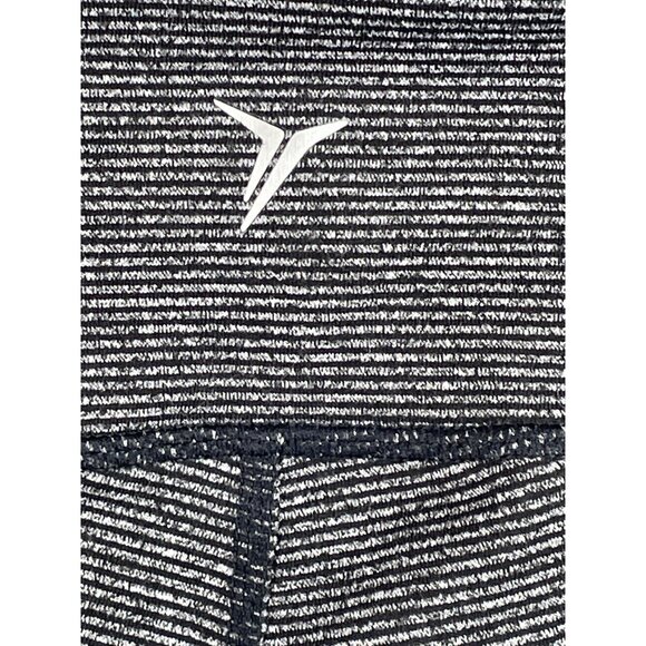 Old Navy Active Capris Womens Size Small Black & White Striped - Picture 4 of 8